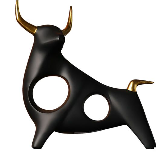 Form of Strength – The Minimalist Bull Sculpture