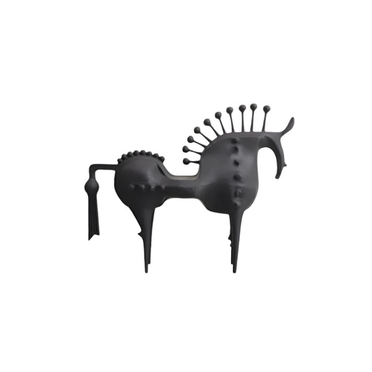 Spirit Unbound – The Abstract Horse Sculpture
